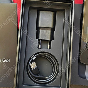 모바일 번역기 지니톡고2 팝니다.