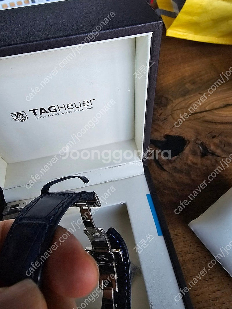 태그호이어 까레라 블루핸즈 헤리티지 논크로노 판매합니다...--2