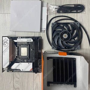 12400f,MSI b760i DDR5 ITX 메인보드,ID-50X cpu쿨러 세트