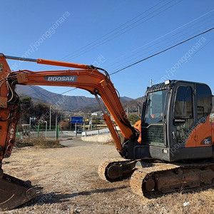 공투 두산 굴삭기 포크레인 DX55MT 집게,회전라인 판매합니다