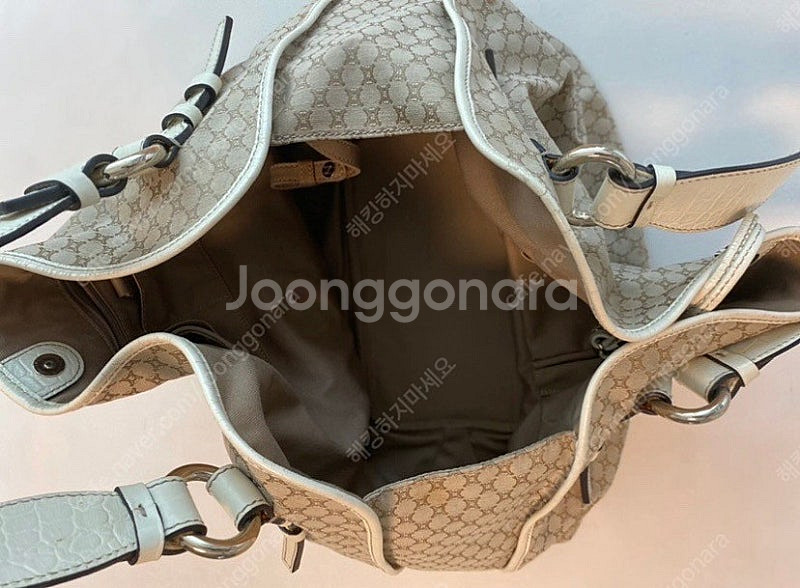 셀린느 숄더 오늘만 29만원--2