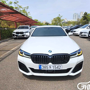 5시리즈 (G30) 530i xDrive M 스포츠 2023 년 중고차/전액할부/중고리스/여유자금/