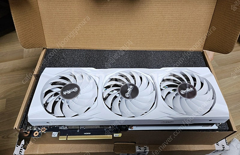 이엠텍 지포스 RTX 4070 Ti SUPER MIRA...--1