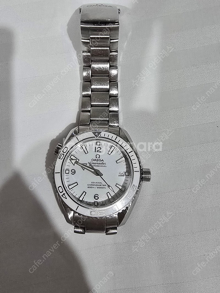 오메가 씨마스터 플래닛오션 화이트 42mm 360만 급...--3