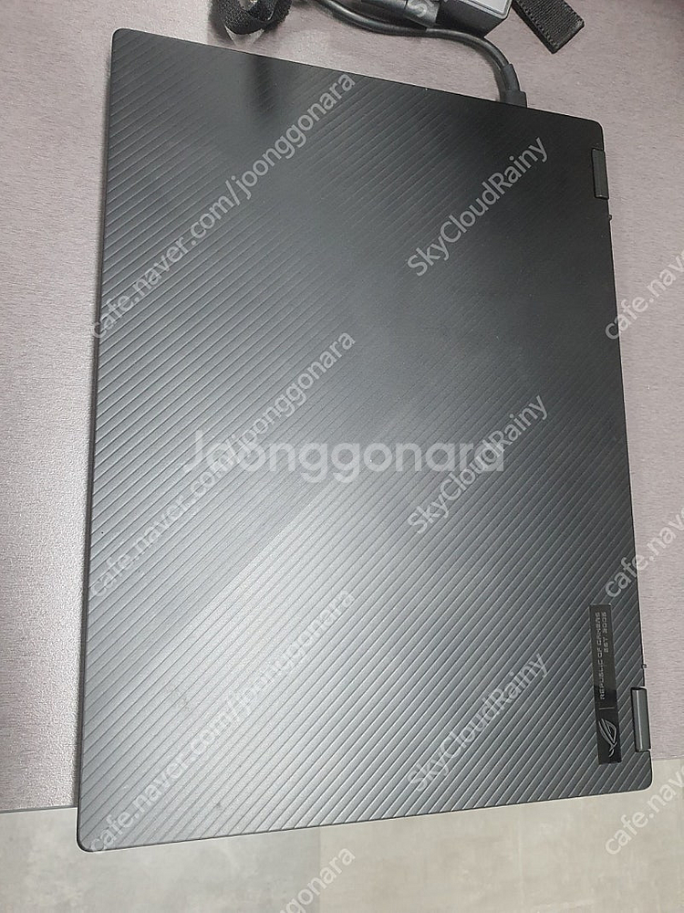 ROG Flow x13 (2022버전)- R9 6900HS/ RIX3050Ti 판매합니다--5