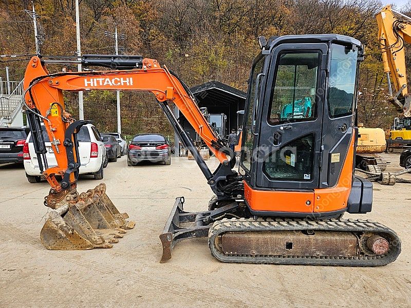 중고미니굴삭기 히타치 ZX35캐빈 코끼리집게 2019년...--1
