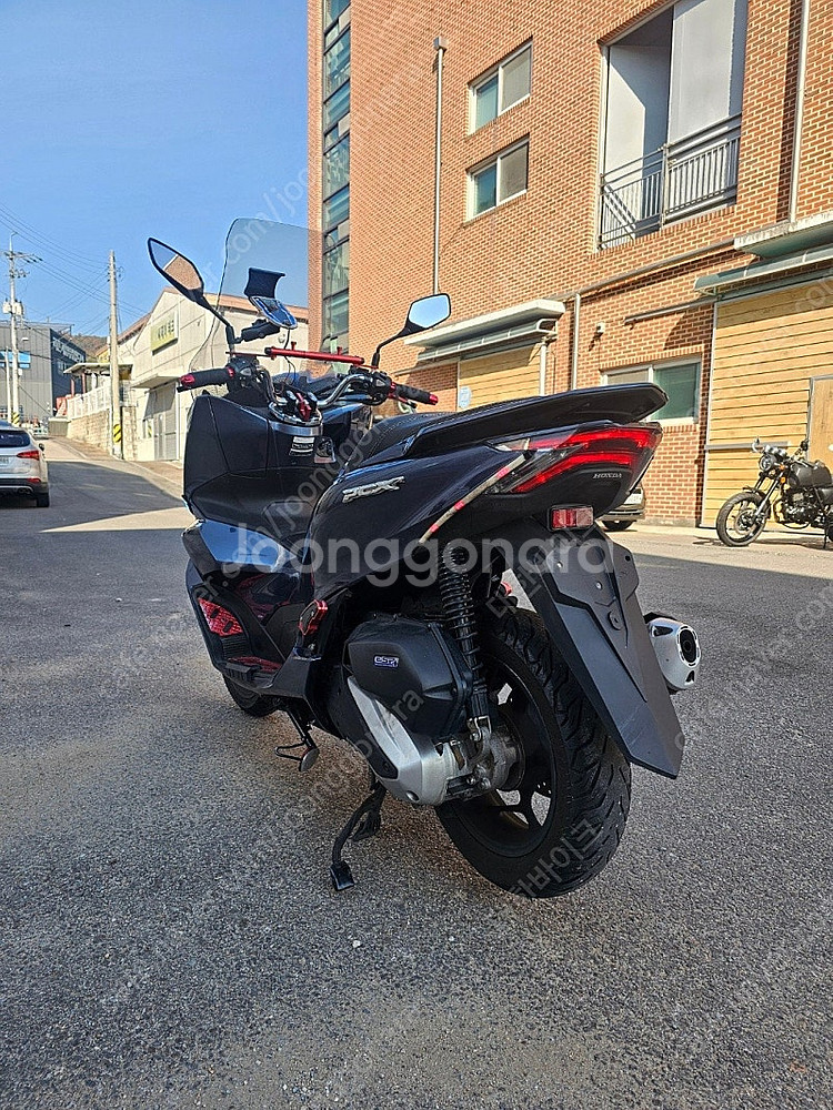 [점검완료]혼다 PCX125 ABS 21년식 세미튜닝 저렴하게 판매합니다!--4