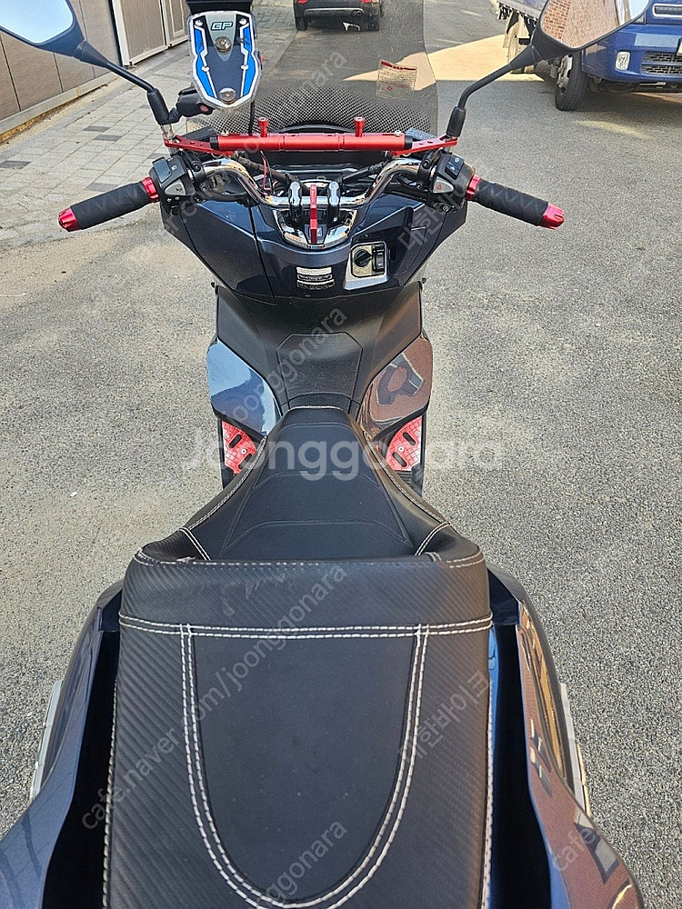 [점검완료]혼다 PCX125 ABS 21년식 세미튜닝 저렴하게 판매합니다!--8