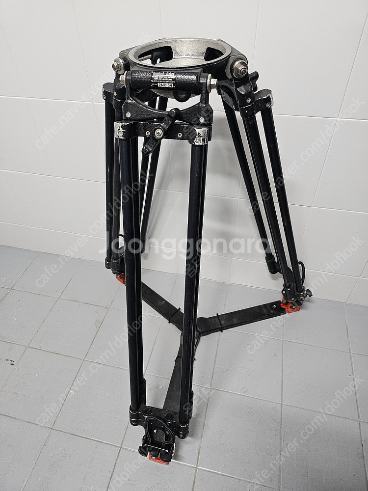 Ronford Baker, Sachtler 등 트라이포...--3