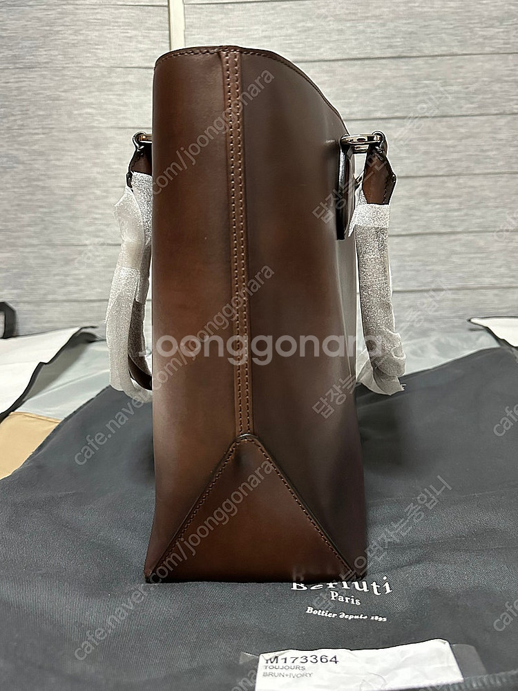 (미개봉) 벨루티 / 스크리토 베네치아레더 남자토트백 ...--5