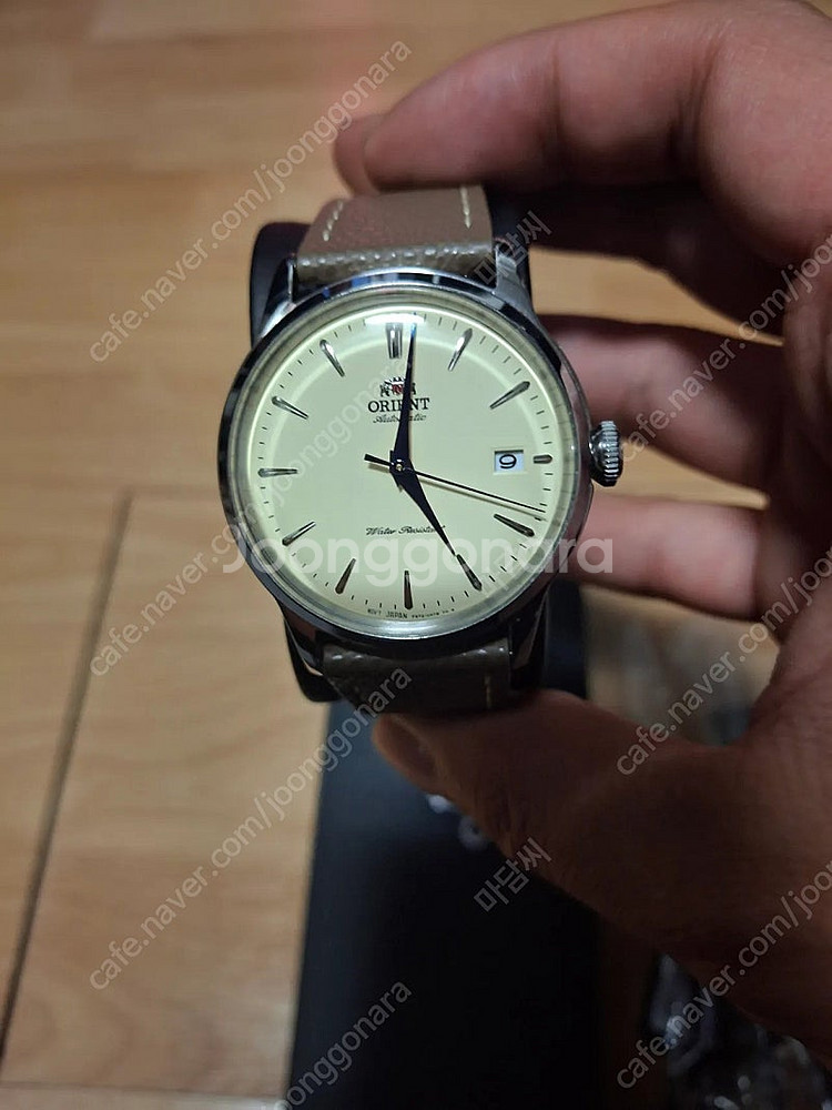 오리엔트 밤비노 크림 38미리 판매합니다--0