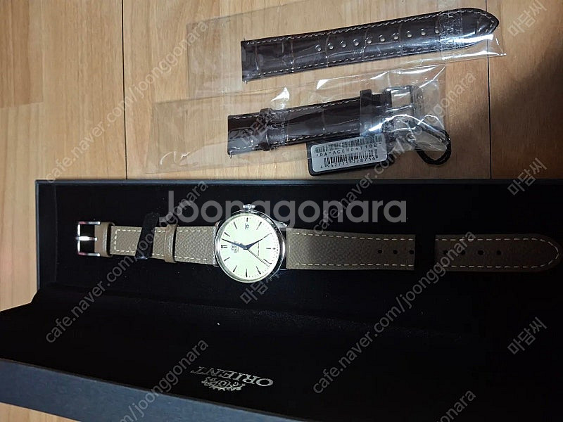 오리엔트 밤비노 크림 38미리 판매합니다--3