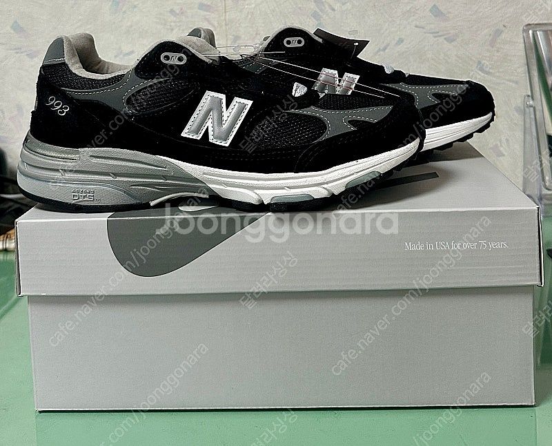 뉴발란스 993 블랙 / 260--1