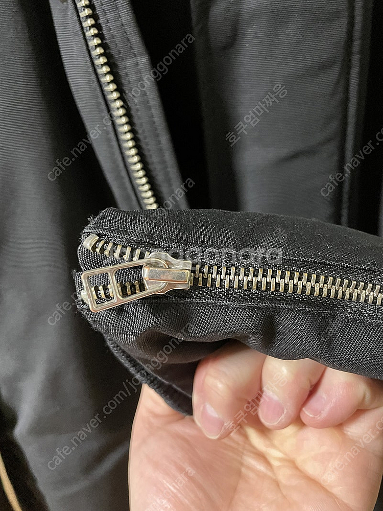 무스너클 남자 스털링 파카 패딩 블랙 컬러 화이트퍼--7