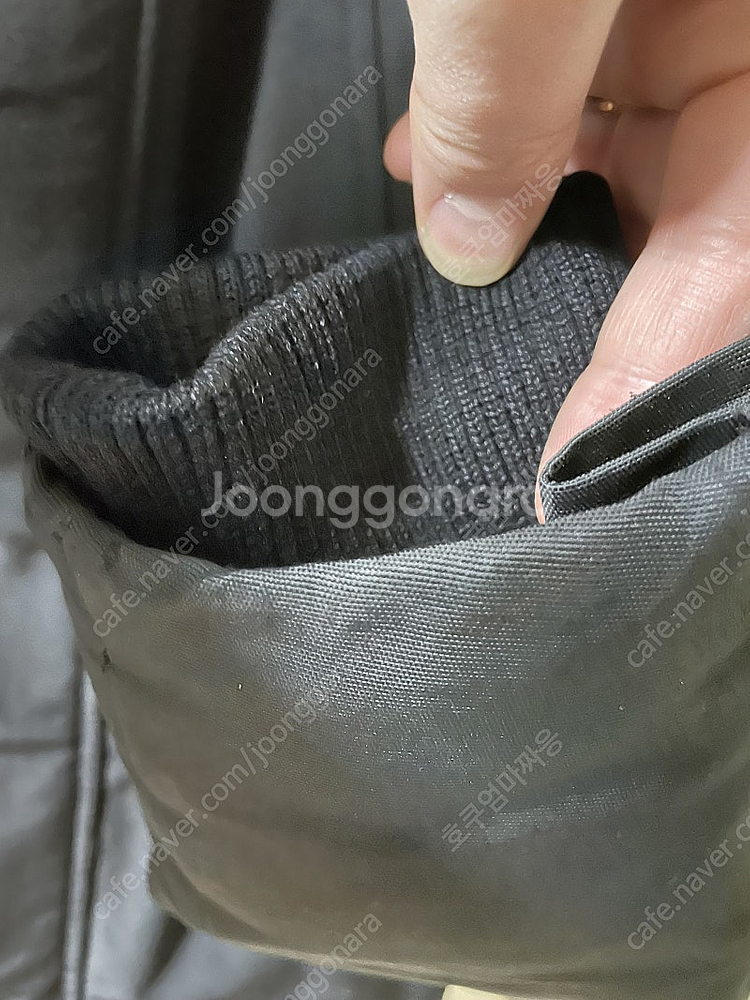 무스너클 남자 스털링 파카 패딩 블랙 컬러 화이트퍼--8