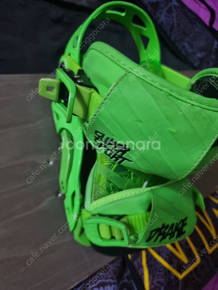 158cm존스데크 에이급.드레이크 바인딩.270보드부츠 풀세트. 보드부츠 290--1