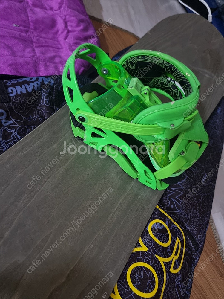 158cm존스데크 에이급.드레이크 바인딩.270보드부츠 풀세트. 보드부츠 290--2