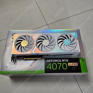 컬러풀 rtx4070super ultra화이트