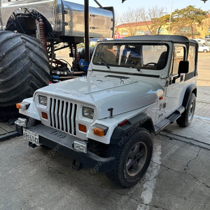 1995 지프 랭글러 YJ