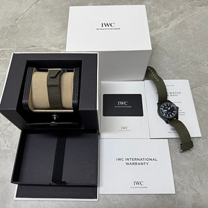 IWC 탑건 sfti 에디션 팝니다. (22년10월 스탬핑 풀셋)