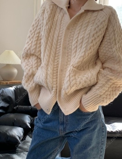 모네마켓 루카 스코틀랜드 울 가디건 이미지