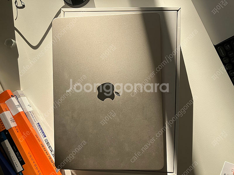 맥북에어13 M2 기본형 스타라이트 8gb 256gb ...--0
