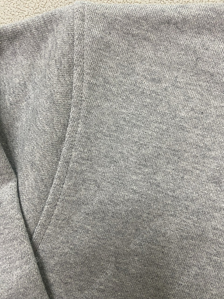 - 새상품 - 아미 스몰하트 로고 크루넥 맨투맨 이미지