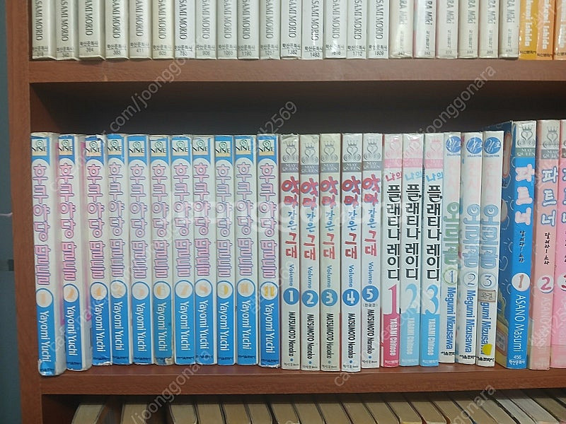 [북까페 폐업] 만화책 대방출 5번칸--4