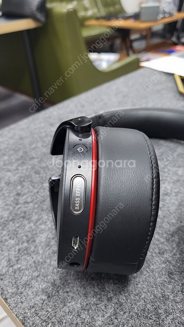 소니 밀폐형 블루투스 헤드폰 MDR-XB950B1--2