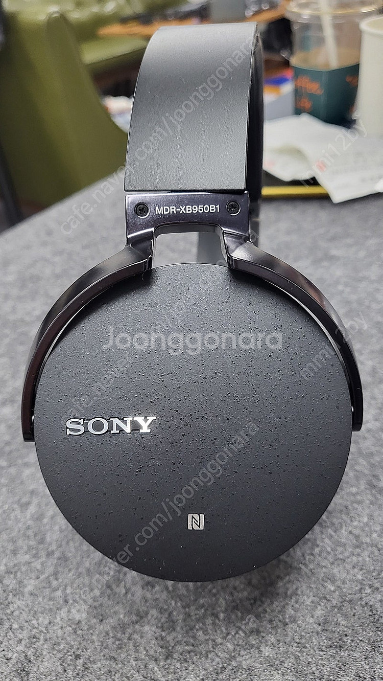 소니 밀폐형 블루투스 헤드폰 MDR-XB950B1--4