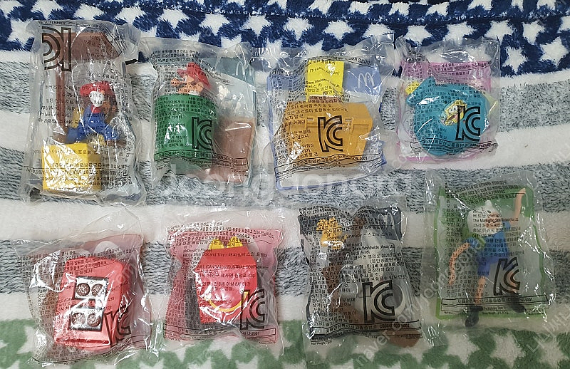해피밀 완구 판매합니다!--0