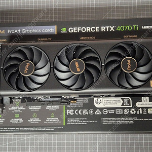 GEFORCE RTX 4070Ti ASUS ProArt 그래픽카드 팝니다.