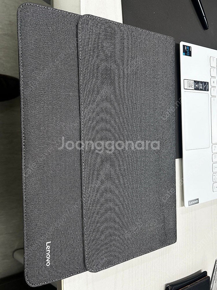 Lenovo Yoga Slim 7i Carbon 13I...--3
