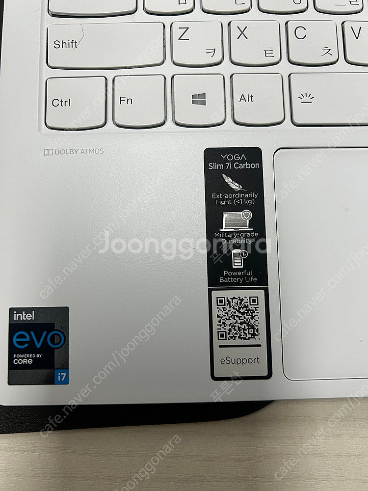 Lenovo Yoga Slim 7i Carbon 13I...--8