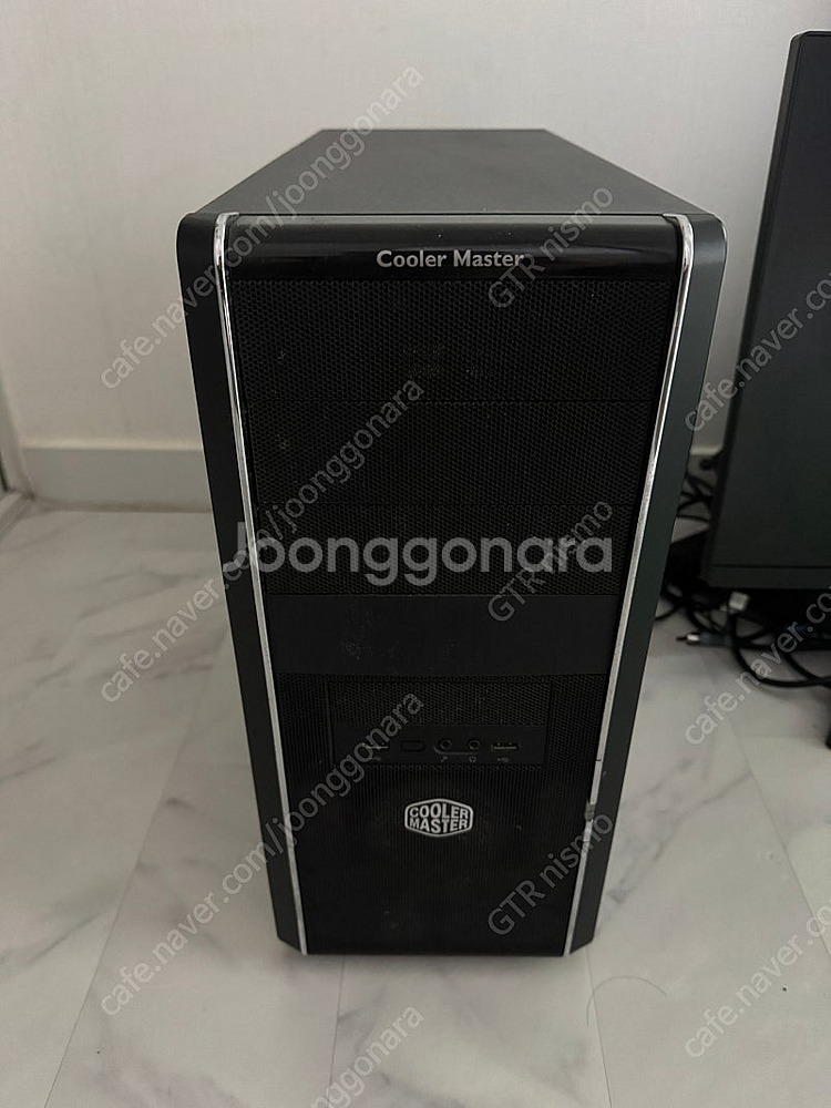 인텔10세대 i3 10105 pc본체 팝니다.--3