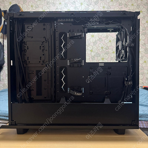 Fractal Design Define 7 Dark (블랙) 케이스 팝니다.