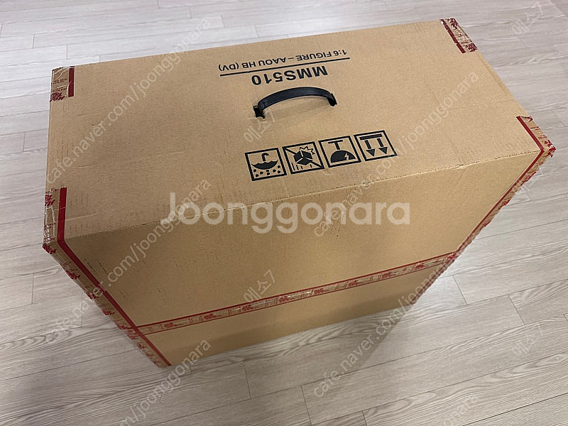 핫토이 헐크버스터 (MMS510) 판매합니다.--2