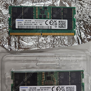 노트북용 램 ddr5 16gb 2개 팝니다