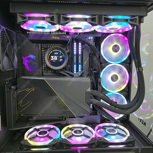 기가바이트 RTX4090 AORUS EXTREME 워터포스 팝니다.