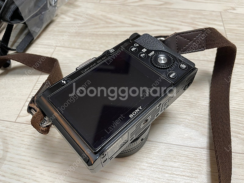 소니 RX1 + FDA-EV1MK 판매합니다--5