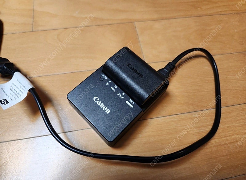 캐논 5Dmark4 오막포, 캐논 24-70 구계륵 등등 판매합니다. 이미지