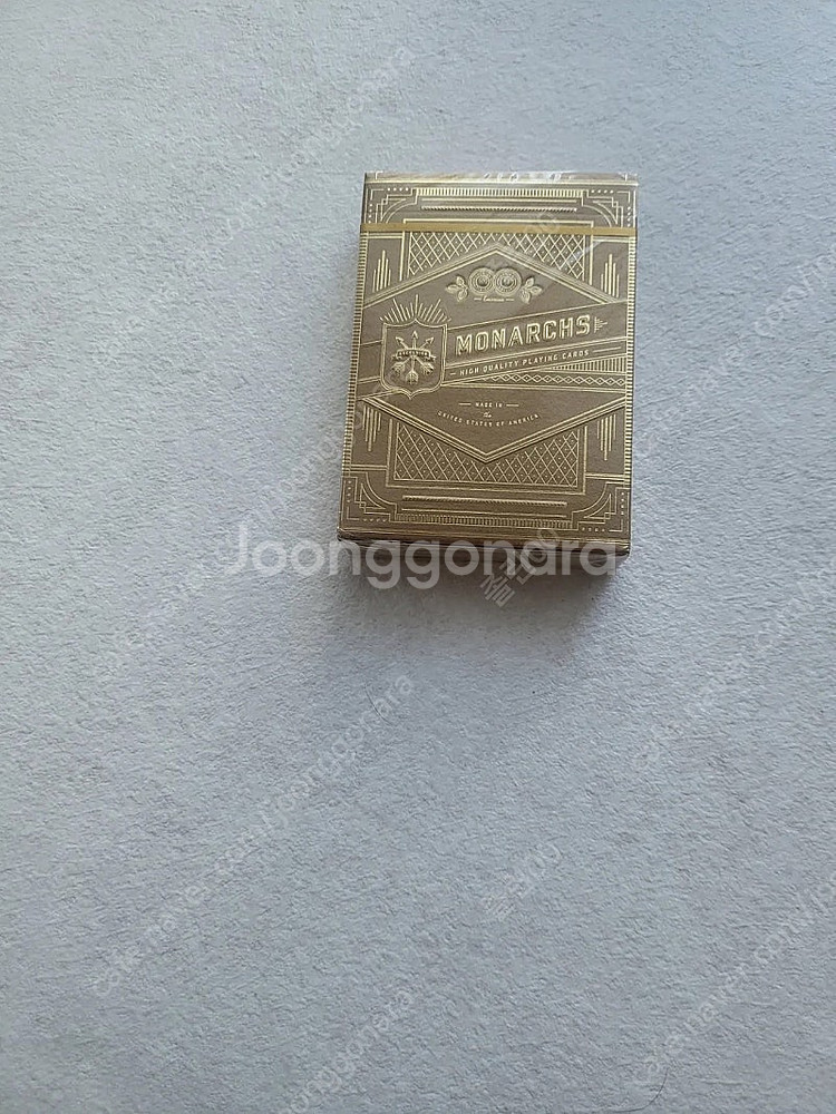 바이시클 모나크 골드 마술카드 판매합니다--0