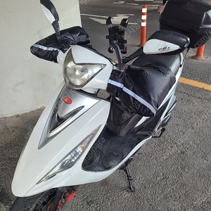 킴코 스쿠터 125cc ( GP125i) 판매합니다