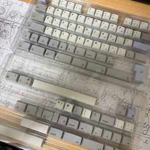 Kbdfans R1 XDA 키캡 팝니다.