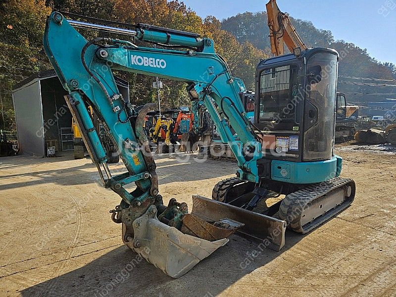 중고미니굴삭기 SK35캐빈 코끼리집게 2018년식 중고...--0