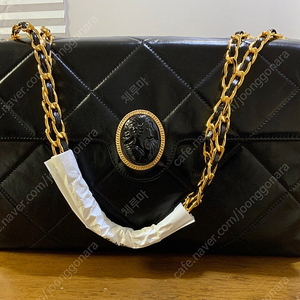 콜미텔라 블랙 퀼팅백(Callmetella RBG BLACK QUILTED BAG)