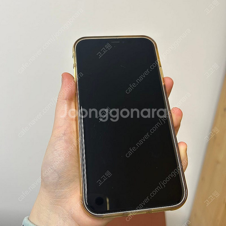 아이폰11 화이트 128GB 판매합니다--1