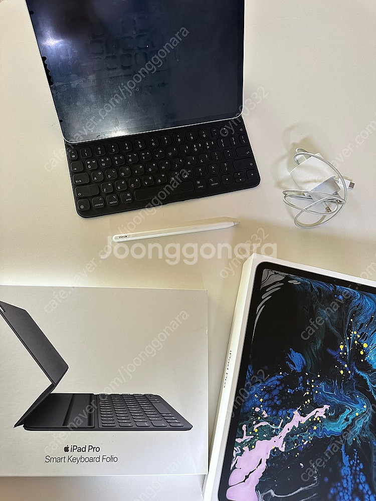 아이패드 프로 11 풀세트(박스,충전기,키보드,펜슬)팝니다.--0
