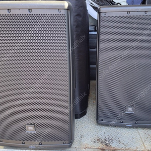 JBL EON612 파워드 스피커 2통