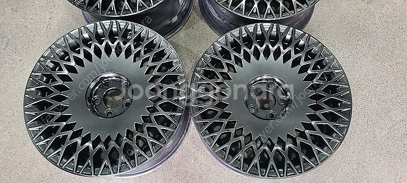 제네시스 g90 불판 벌집휠 고스트크롬 19인치 순정휠...--2